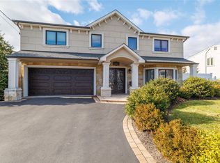 3844 Carrel Blvd, Oceanside, NY