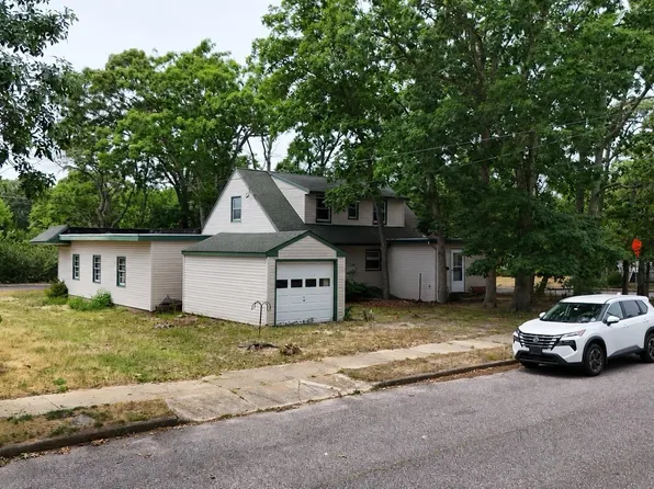 524 W New Jersey Ave, Somers Point, NJ 08244