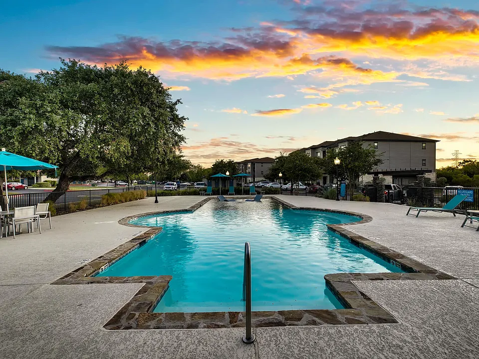 Laurel Canyon Apartments apartments community photo