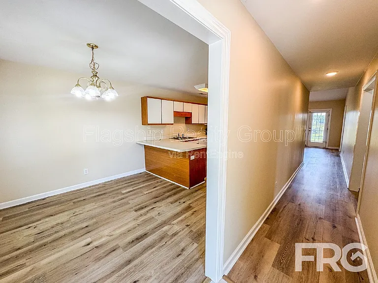 5180 Deveron St #B — Photo 5