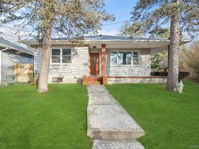 200 N Side Road, Wading River, NY, 11792
