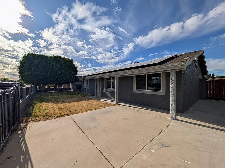 13208 W Tuckey Ln — Photo 35
