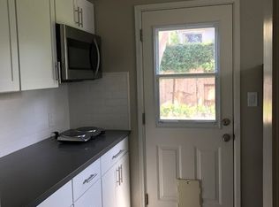 1065 Hymettus Ave, Encinitas, CA 92024