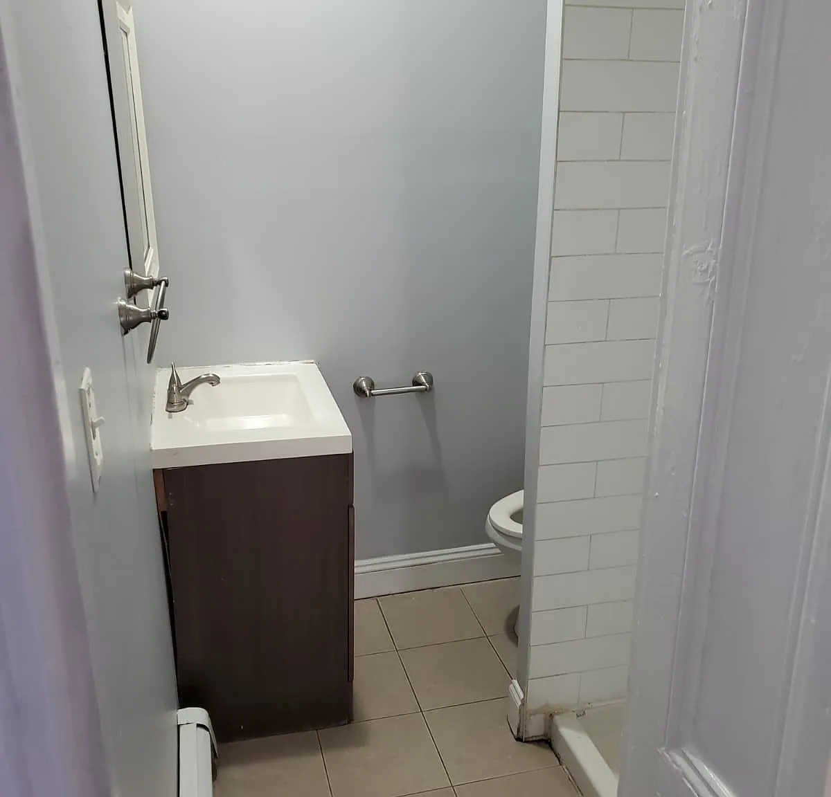 232-234 E Hanover St — Photo 3
