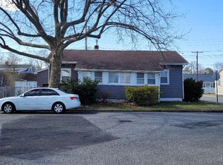 336 Coolidge Ave, Carneys Point, NJ 08069