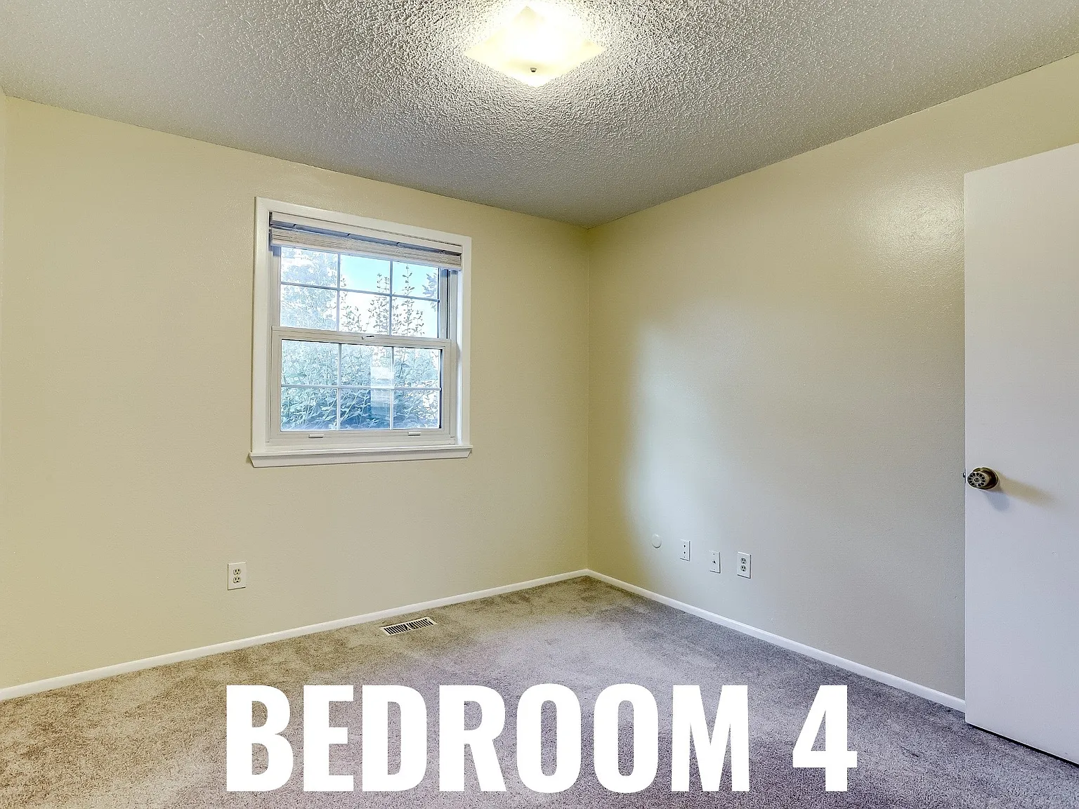 7 bed, 4.0 bath, 3004 sqft, $640 — Photo 1