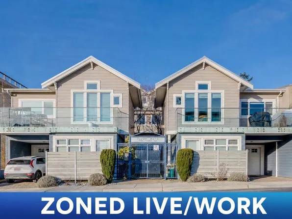 15161 Prospect Ave #3, White Rock, BC V4B 2B8