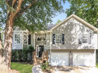 4400 Steeplechase Dr, Powder Springs, GA 30127