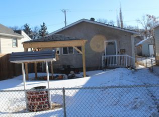 11927 96th St NW, Edmonton, AB