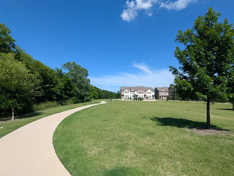 2257 Adena Springs Dr — Photo 29