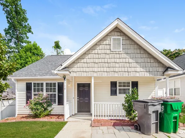 3715 Silver Ore Ln, Charlotte, NC 28216