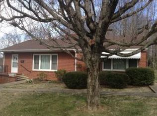 103 E Grove St, Greeneville, TN 37745