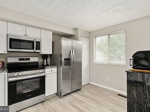 5th image of 503 Cross Ridge Ct