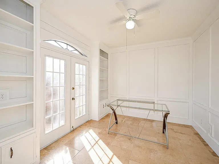 12011 Autumn Creek Dr — Photo 5