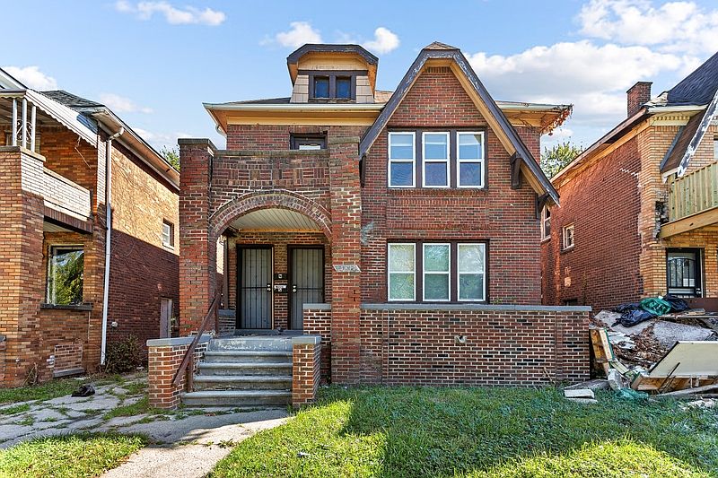 1st image of 14814 Sussex St #1