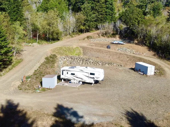 Hunter Creek Rd, Gold Beach, OR 97444