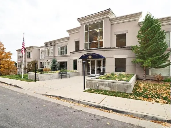 3075 E Kennedy Dr APT 310, Salt Lake City, UT 84108