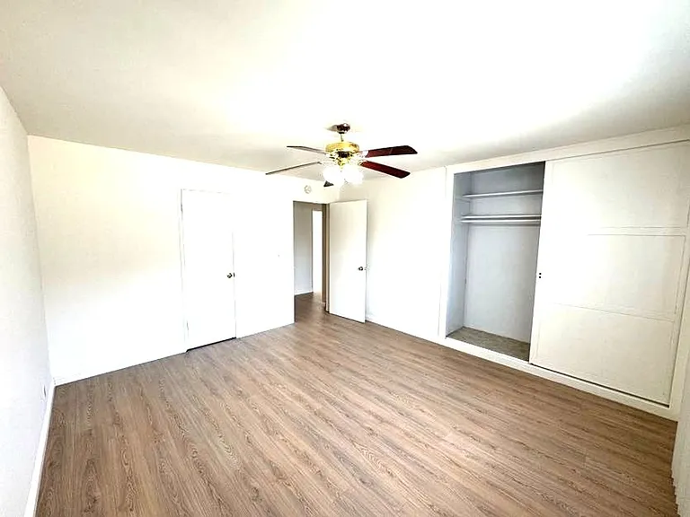 1394 Springfield St — Photo 14