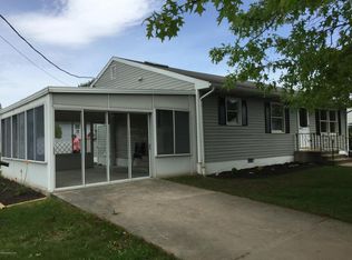 131 Corner W Hall St, Swoyersville, PA 18704