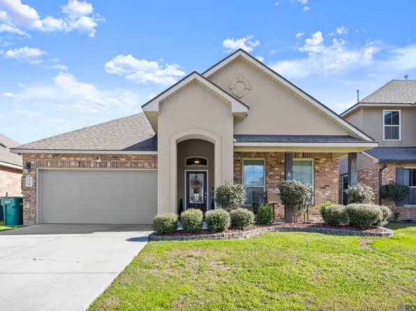 21326 Hayfield Dr, Zachary, LA 70791