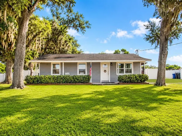 330 Moccasin Hollow Rd, Lithia, FL 33547