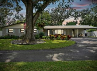 1410 Memory Ln, Lutz, FL 33549