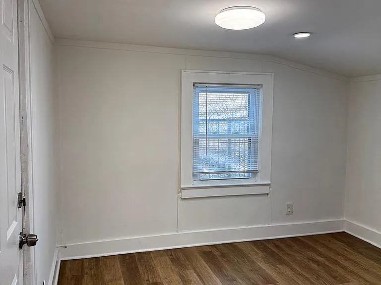 49 Washington Ave #3 — Photo 4