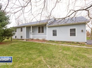 3911 E 2609th Rd, Sheridan, IL 60551