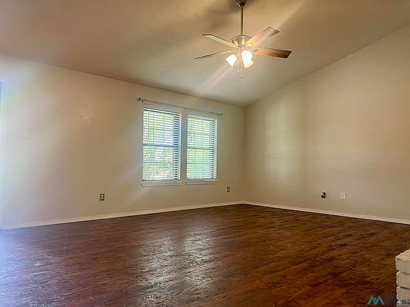 5th image of 1705 Imperial Ct