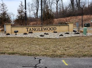 7970 Boreal Rdg, Caseyville, IL 62232