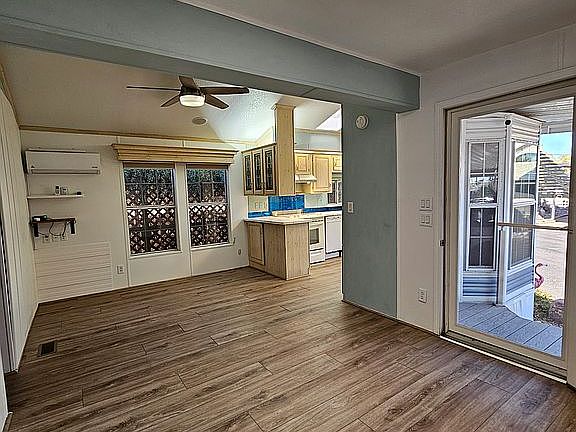 2nd image of 3100 S Kinney Rd #200