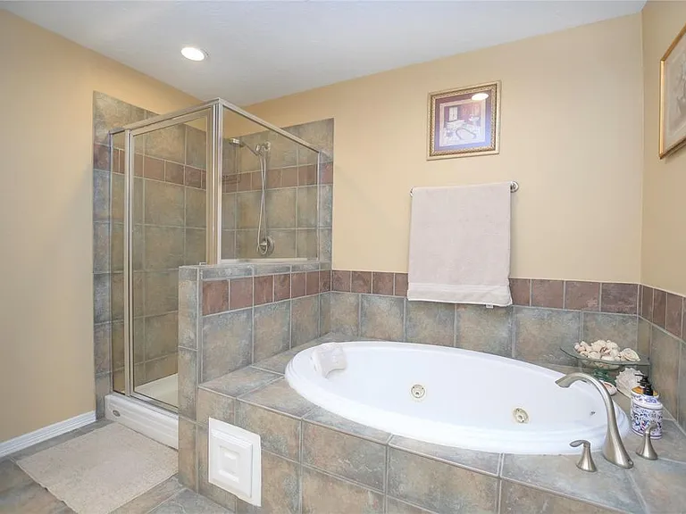 1375 Ella Pl — Photo 20