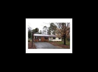 1904 Valley Brook Dr, Dalton, GA 30720