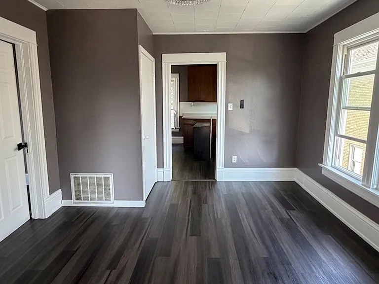 2055 Douglas Ave — Photo 2