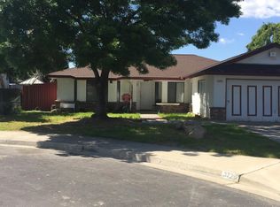 3724 Manila Ave, Clovis, CA