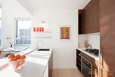 Rented by aptsandlofts.com