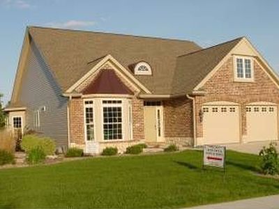 5307 Hawk Ridge Ct, Godfrey, IL, 62035