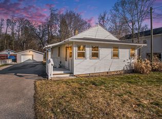 1245 S 13th St, Niles, MI 49120