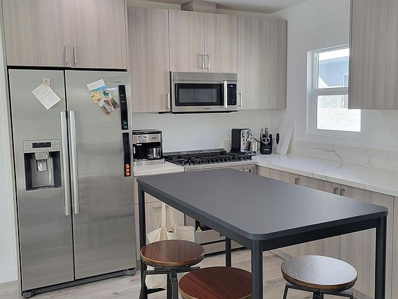 5th image of 11563 Iowa Ave #11565