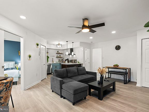 5th image of 3800 Ski Lodge Dr APT 309