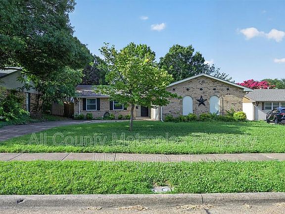 2nd image of 431 Malden Dr