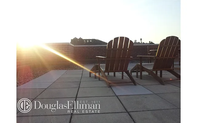 Rented by Douglas Elliman | media 15