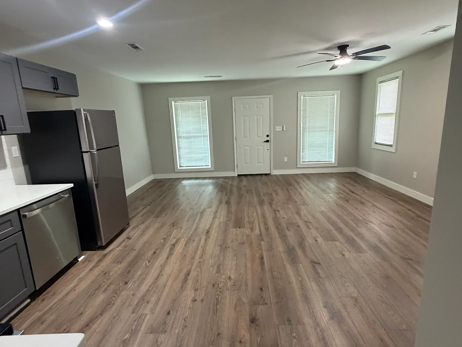 1 bed, $1,400 — Photo 4