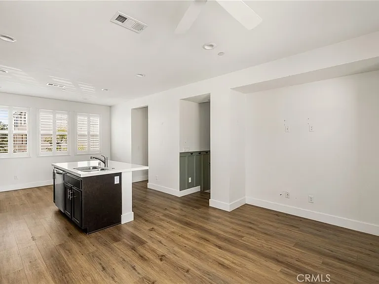 123 E Knox Dr — Photo 28