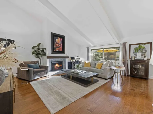 1115 Crestview Dr #2, San Carlos, CA 94070