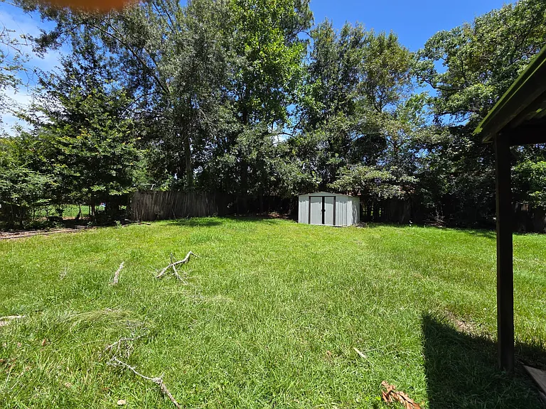 15230 Hamilton St — Photo 14