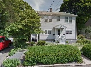 132 W Water St, Rockland, MA 02370