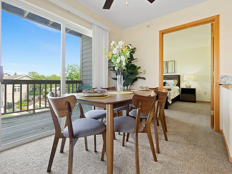 Saddlebrook Apartments Living Room