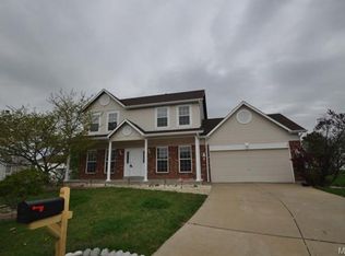 9 Baron Ridge Ct, O'Fallon, MO 63366