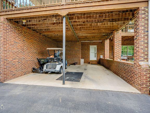 45th image of 490 Cockatiel Rd